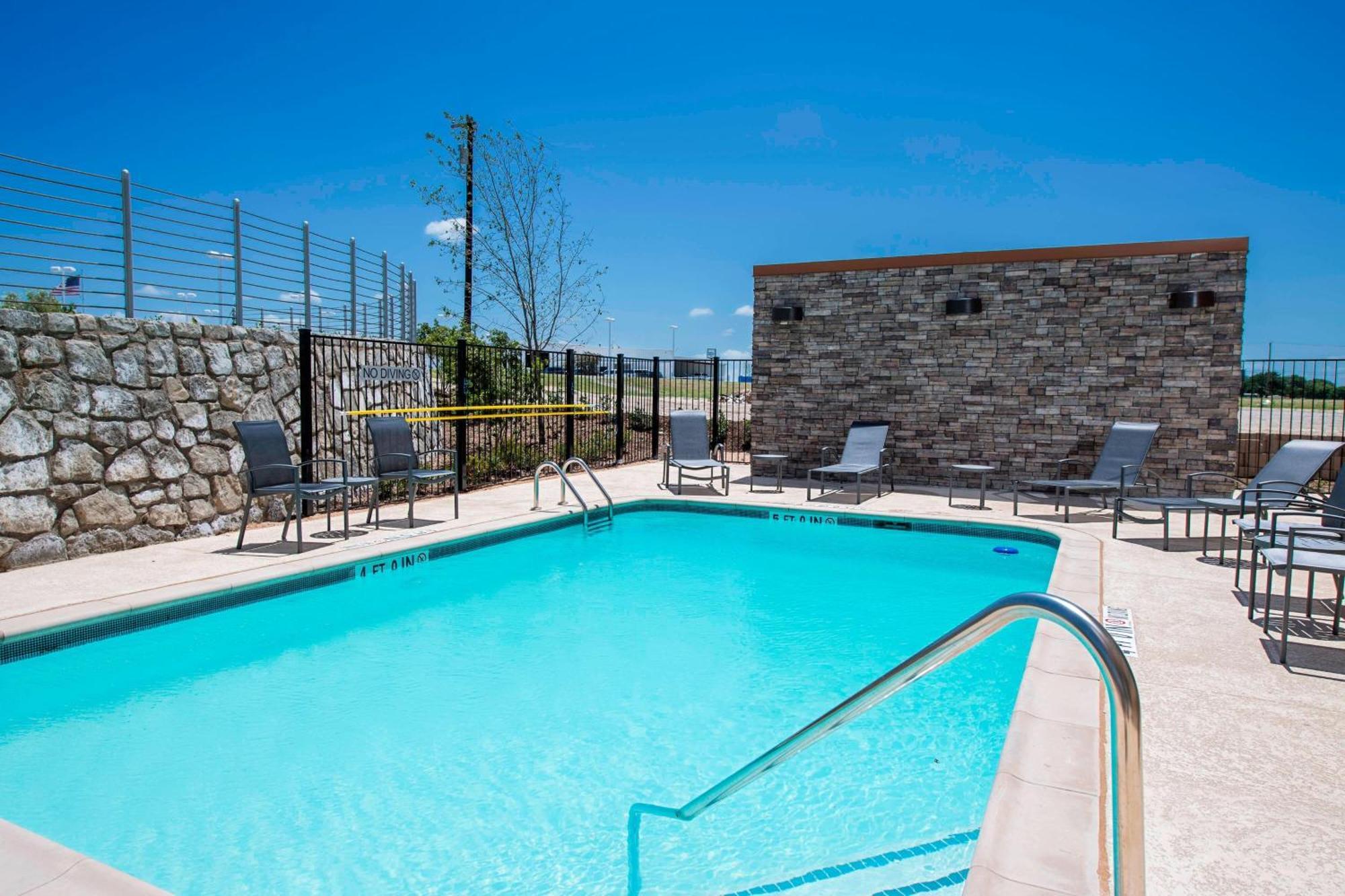 Fairfield Inn & Suites By Marriott Dallas Waxahachie Εξωτερικό φωτογραφία